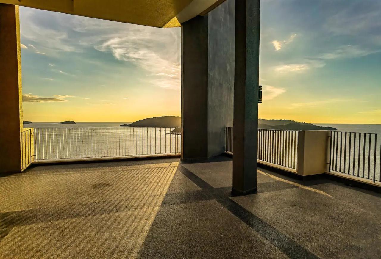 Hotel Jesselton Quay Sea View Kota Kinabalu Exterior foto