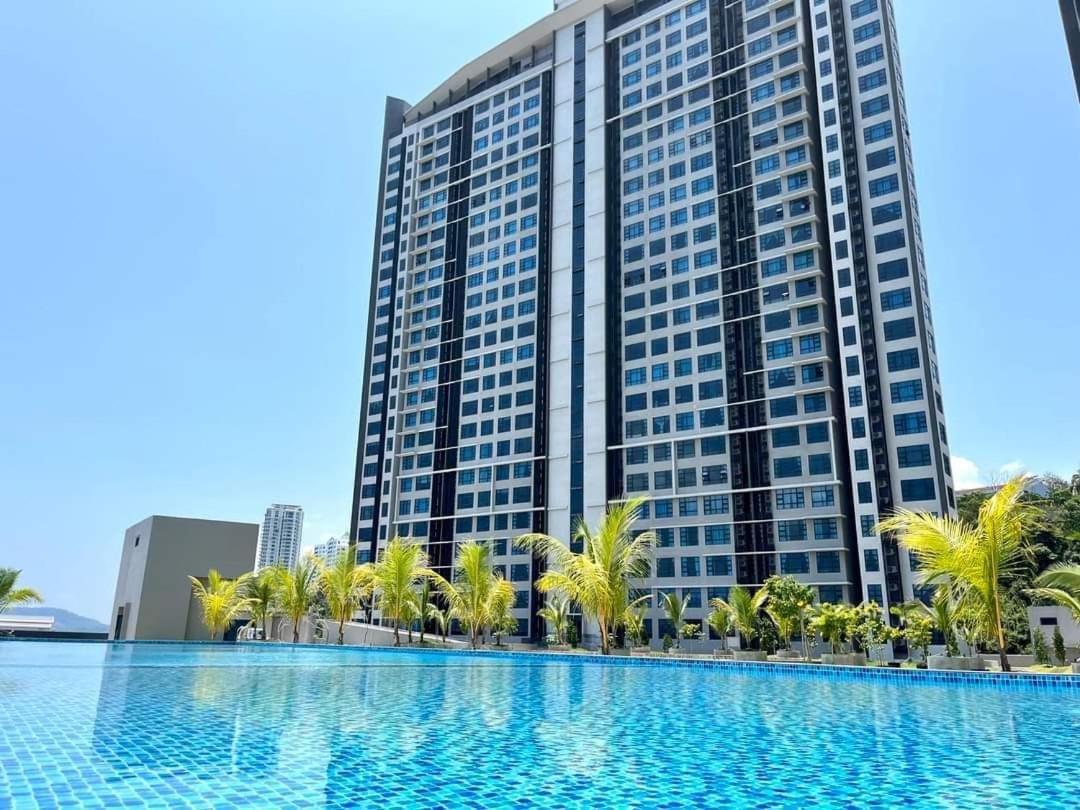 Hotel Jesselton Quay Sea View Kota Kinabalu Exterior foto